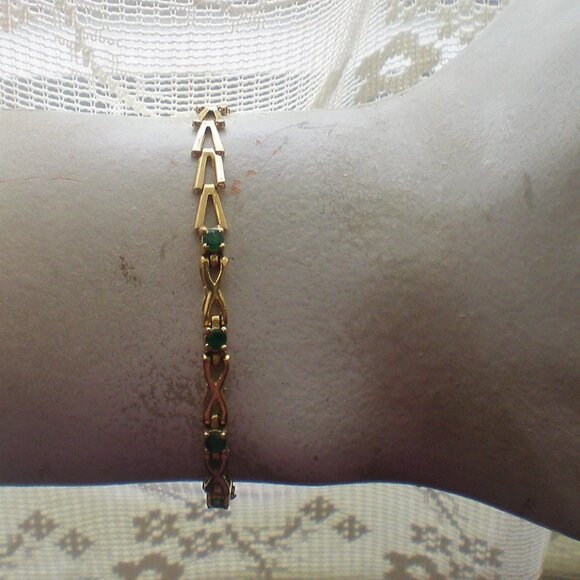 Vintage Solid 14K Yellow Gold 0.78CT Green Emerald Pat. 4697315 Tennis BRACELET - Picture 8 of 9